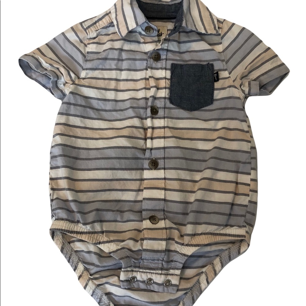 OshKosh onesie size 6 months